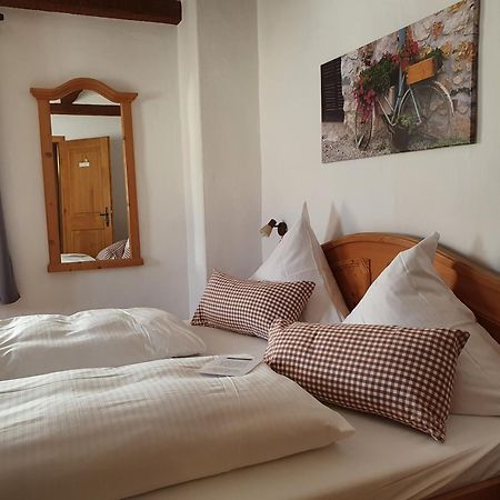 Hotel & Restaurant Huellen Barweiler Экстерьер фото