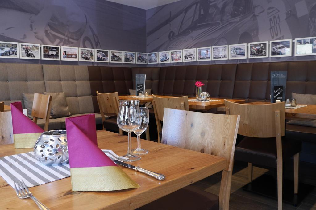 Hotel & Restaurant Huellen Barweiler Экстерьер фото